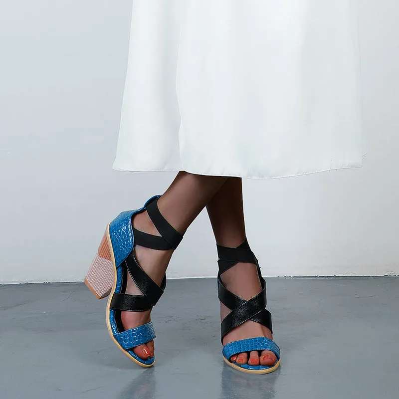 Bigsizeheels Attractive Cut-Outs Wedge Sandals - Blue