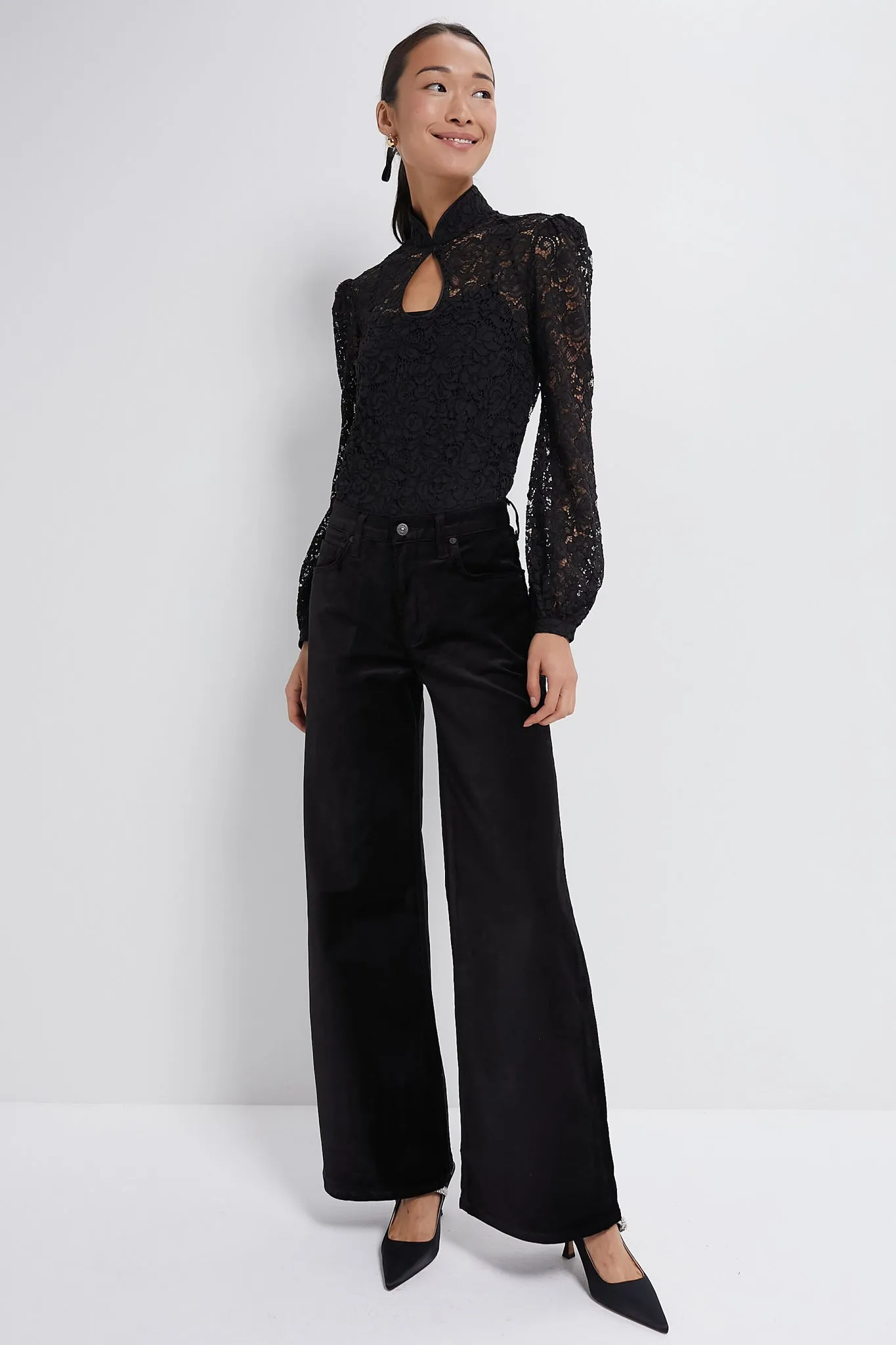 Black Domino Top