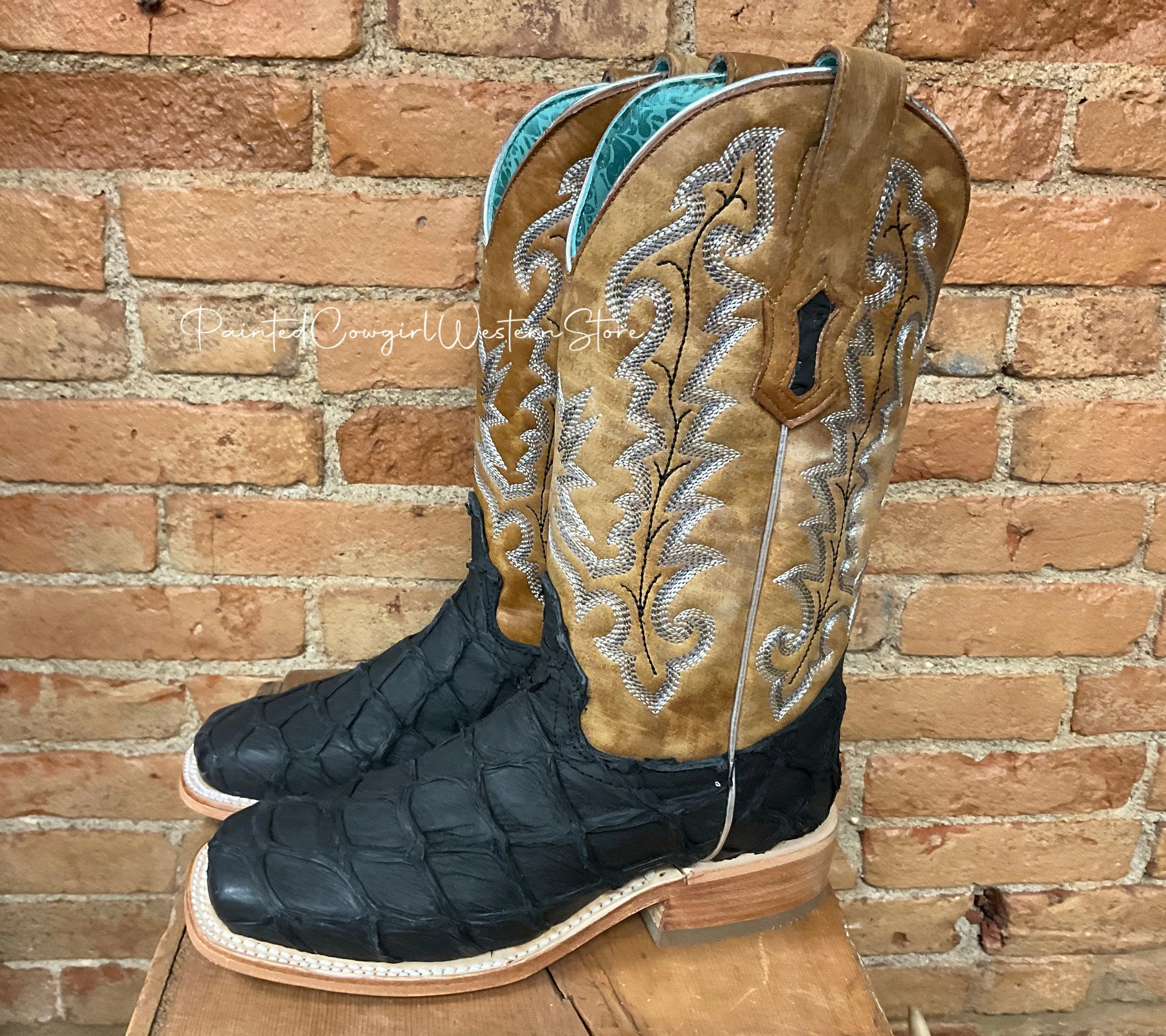 Corral Women’s Black/Sand Pirarucu Arapaima Fish Square Toe Boots A4204