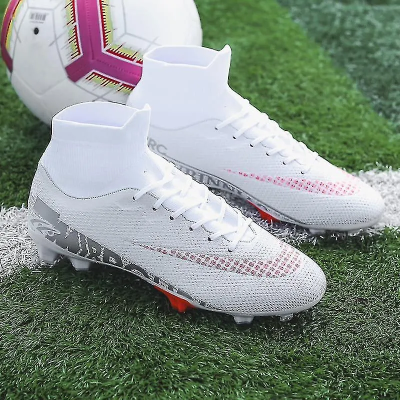 Football boots with a high top - optimal protection and grip