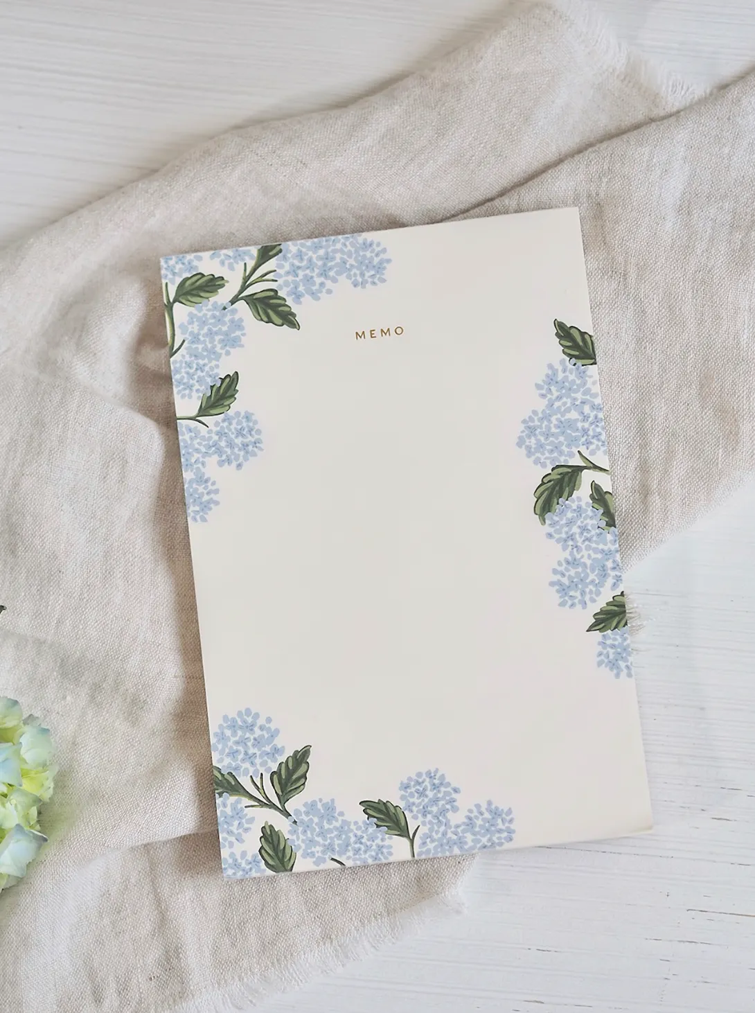 Hydrangea Memo Notepad