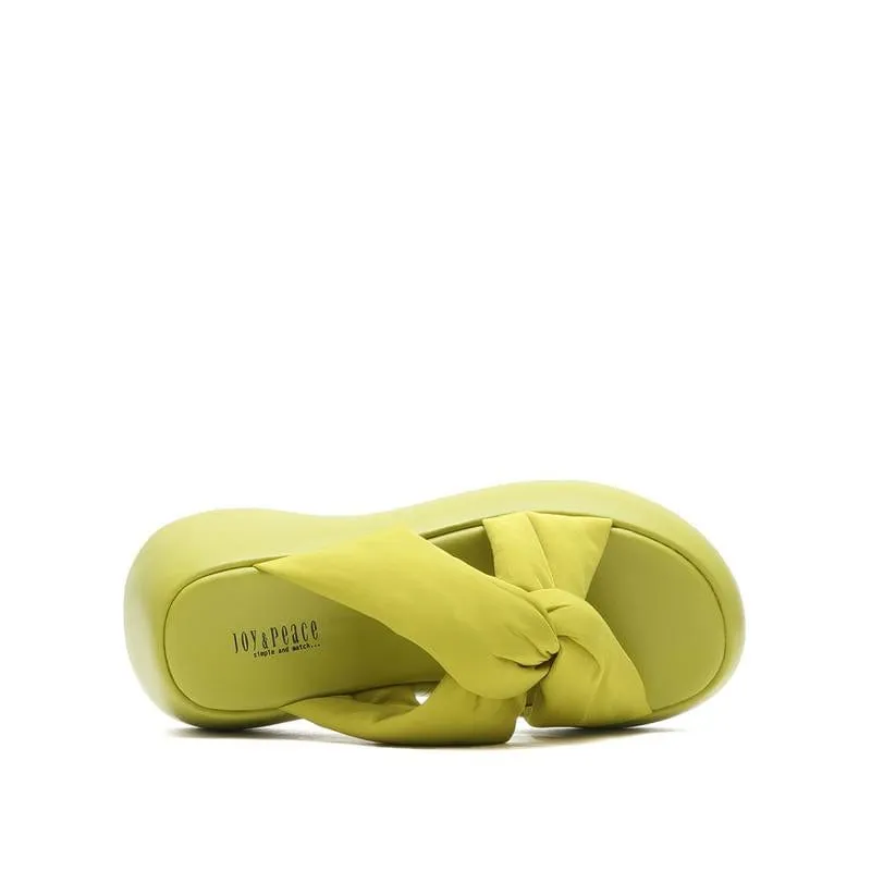 Joy&Peace Minimalist Cross Strap Wedge Sandals