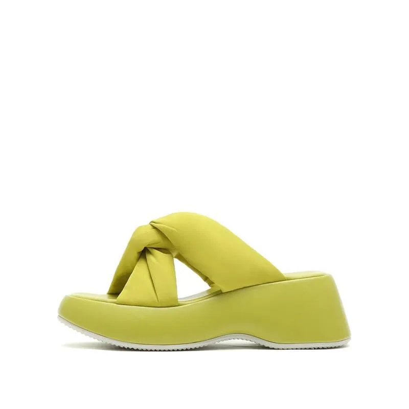 Joy&Peace Minimalist Cross Strap Wedge Sandals
