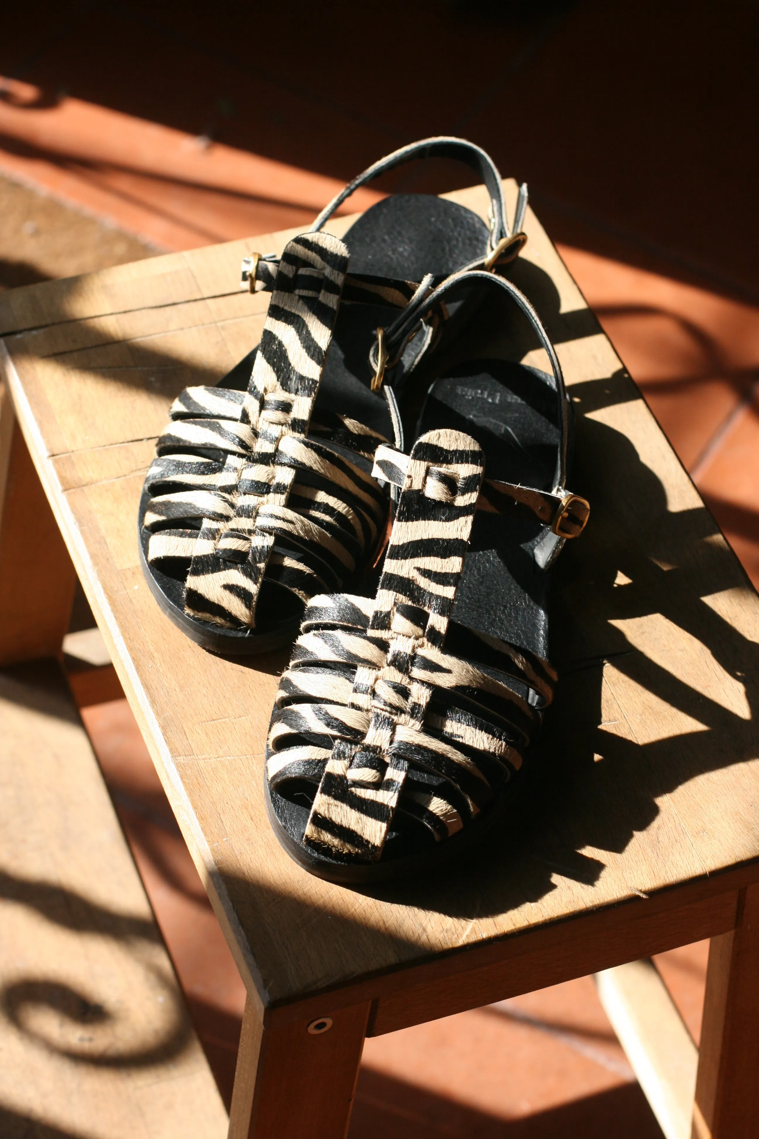 Marty - Black Sole - Fisherman Sandals