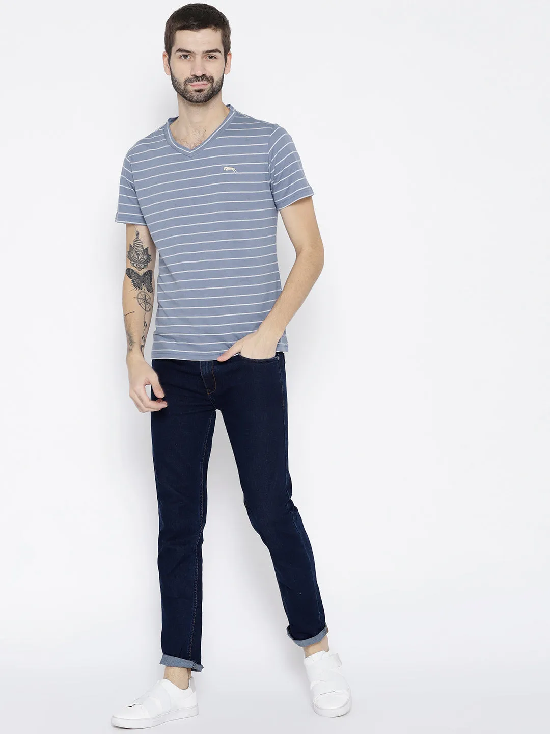 Men Blue Striped V-Neck T-shirt