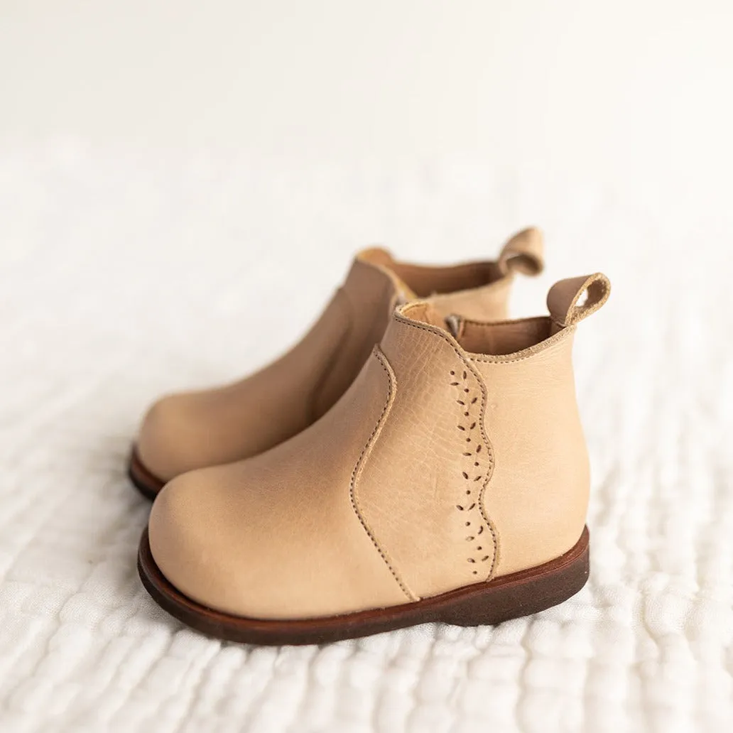 SECONDS Oat Ophelia {Children's Leather Boots}