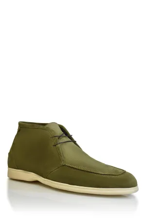 Suede Chukka Boot in Olive