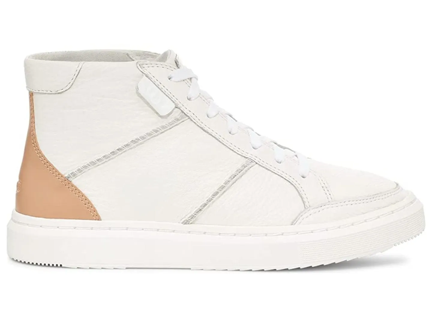 UGG: Alameda Chukka