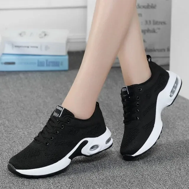 Women's Sneakers Breathable Mesh Running Shoes
